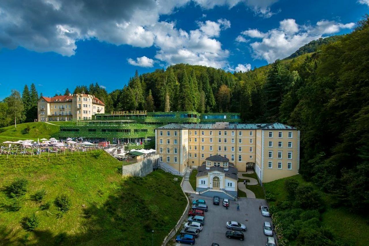 Rimske Terme - Hotel Zdraviliski Dvor Rimske Toplice Extérieur photo